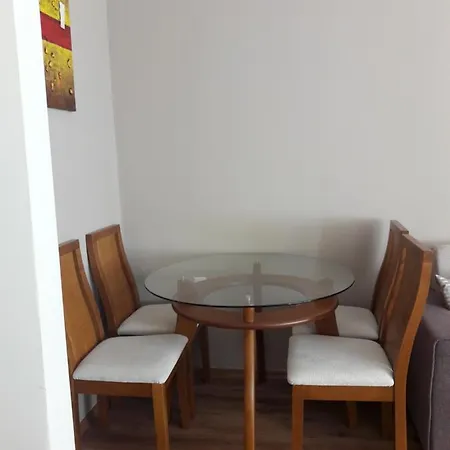 Cedar Self Catering * Бансько