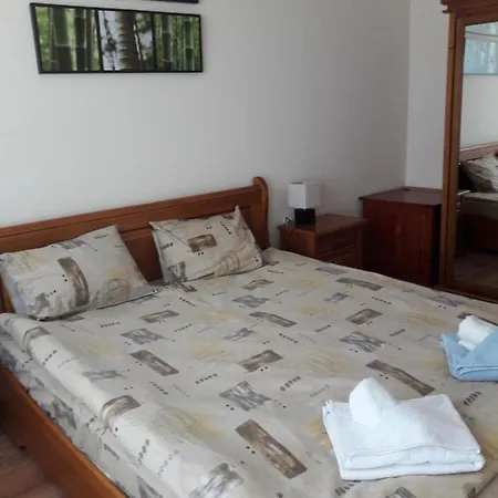 Cedar Self Catering *